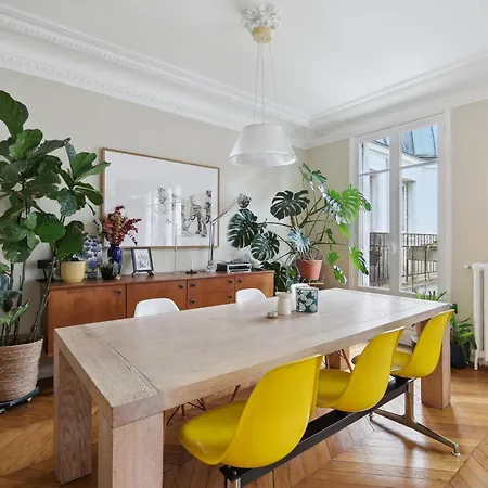 Familial 7 Personnes -entre Opera Et Montmartre By Weekome Apartment Paris